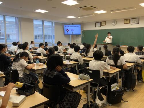 中1.JPG