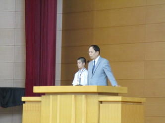 部活動の表彰後、剣道男子個人でインターハイ全国優勝を果たした池田龍ノ介さんの優勝祝勝会が行われました。
